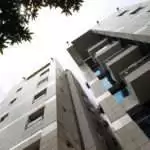 DOM-INNO TRIENTA-DOS